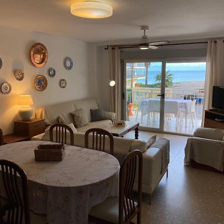 Large Apartment With Sea Views Sueca Exteriör bild