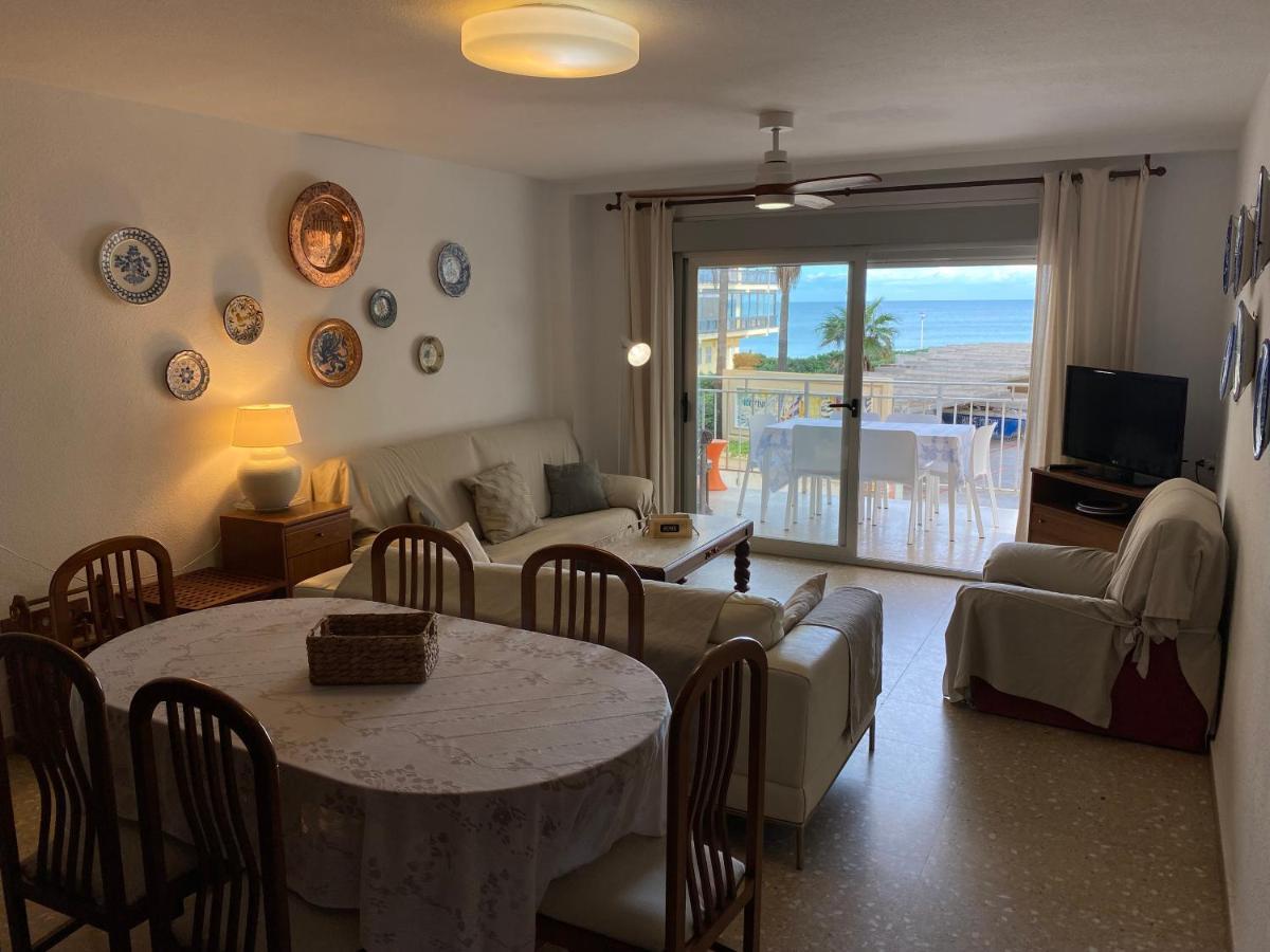 Large Apartment With Sea Views Sueca Exteriör bild